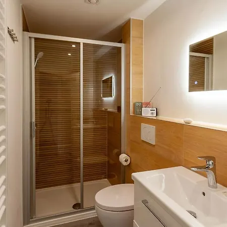 Wurmbergstation Apartment