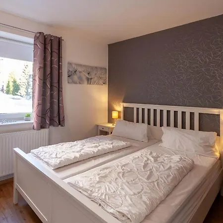 Apartman Wurmbergstation